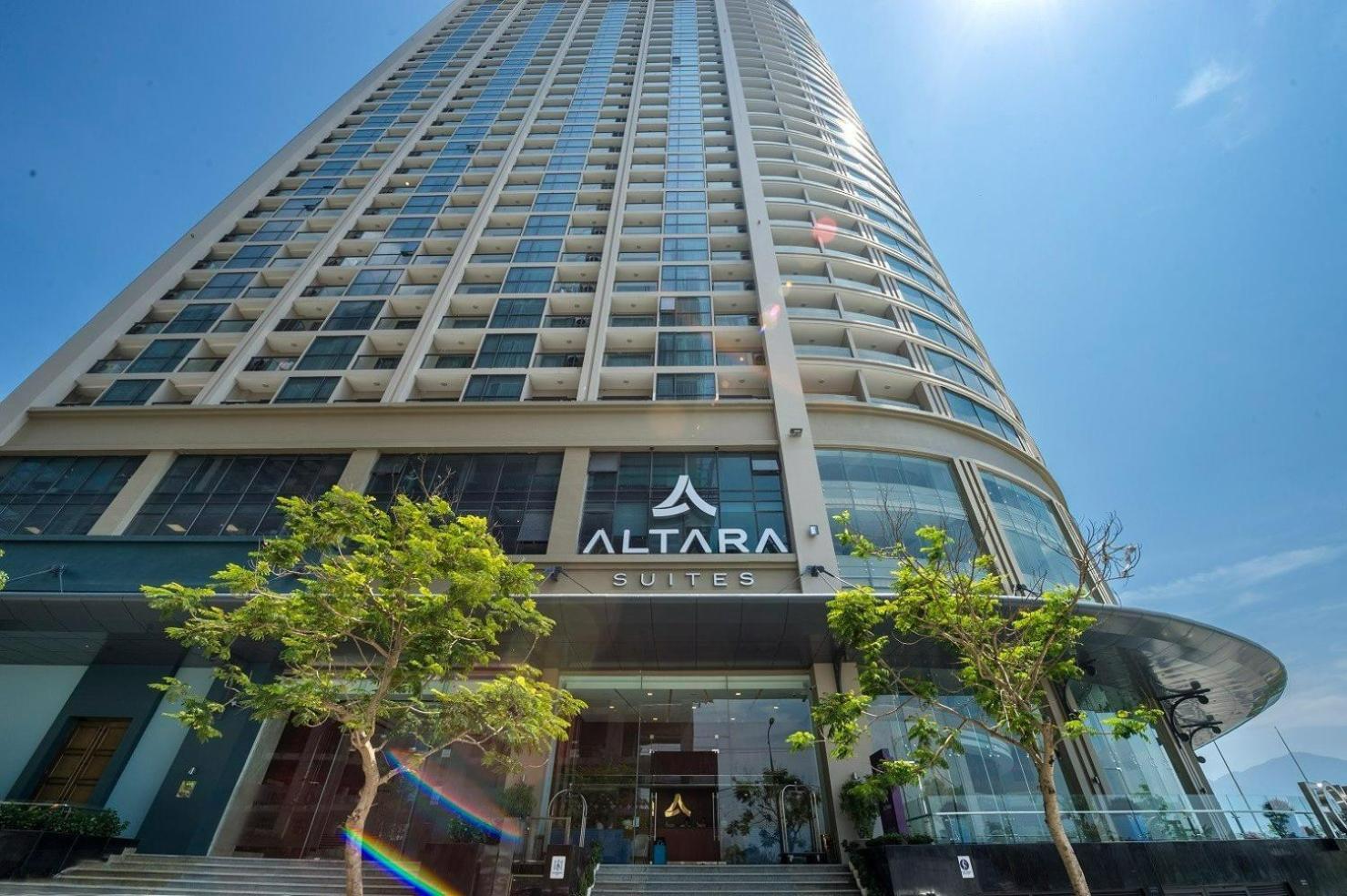 Luxury Apartment - Rooftop Swimming Pool - Beach Front - Hinata Apartment Дананг Экстерьер фото